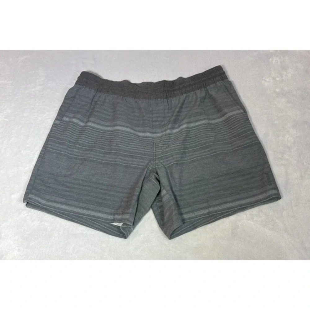 prAna Shorts Mens XXL Charcoal Gray Striped Slope Short Outdoors Hiking Stretch